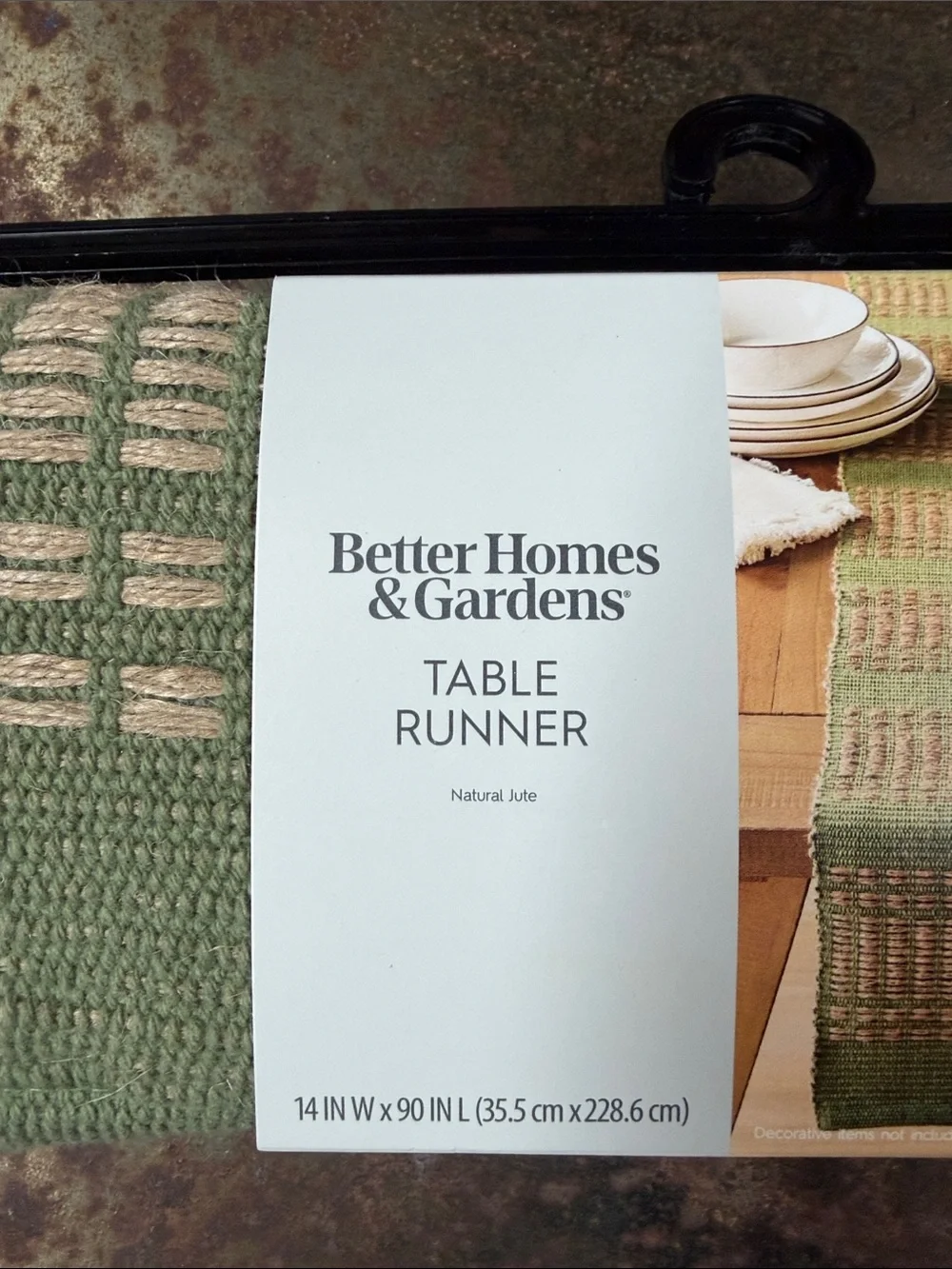 Better Homes And Gardens Jute Dark Cilantro Green Woven Table Runner. NWT. 14x90